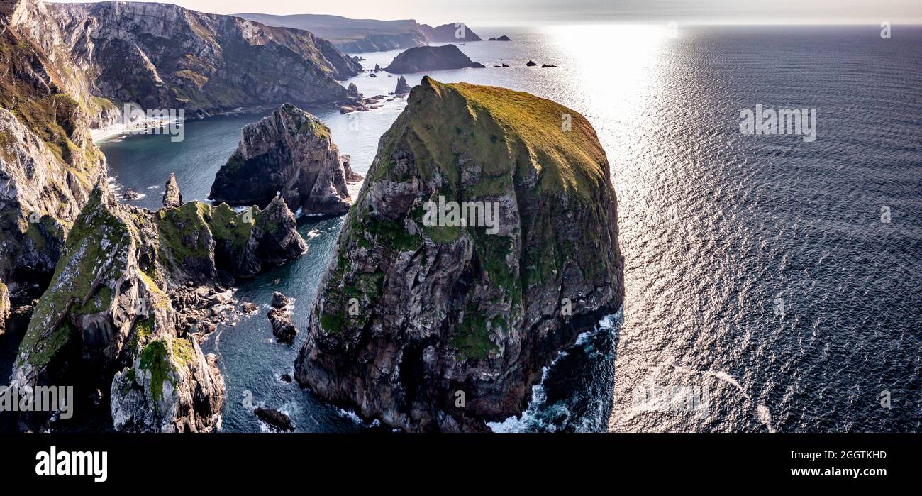 Glenlough bay hi-res stock photography and images - Alamy