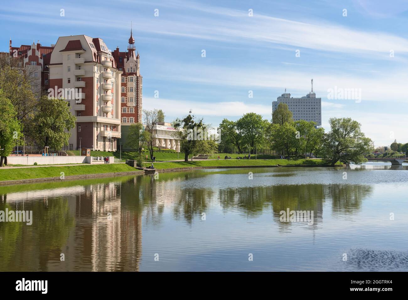 Yapon chol kelinini sikadi Jenni Gregg porno video