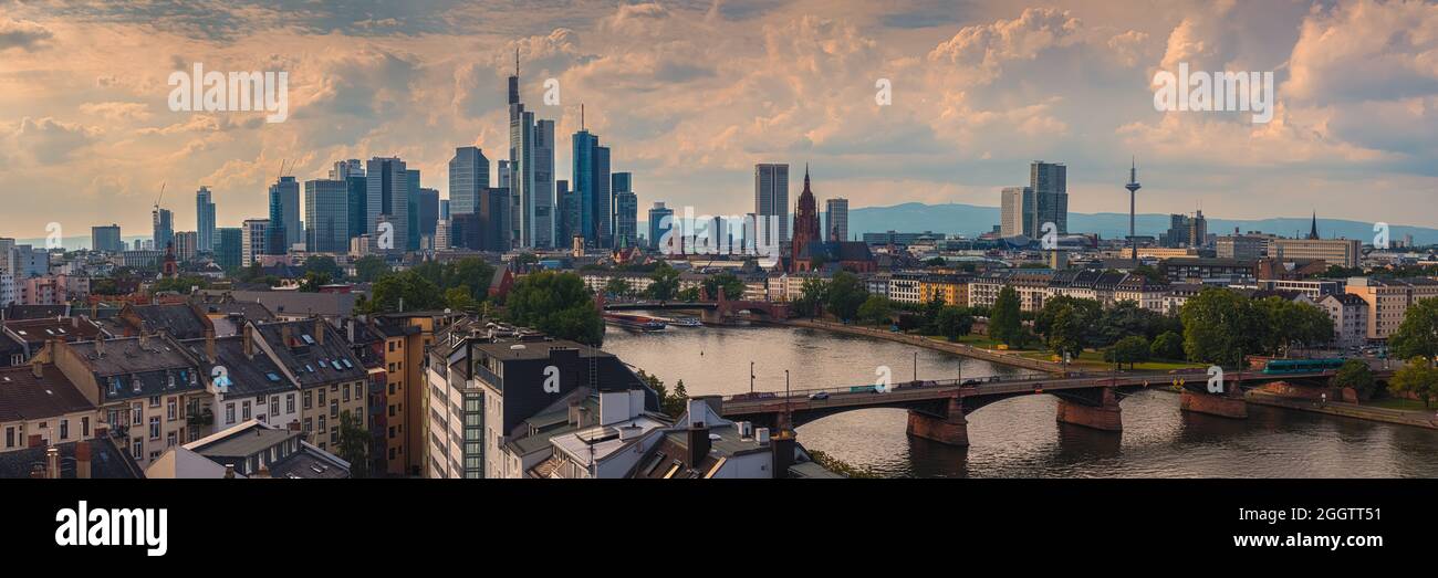 View Of The Inner City Of Frankfurt Am Main High Resolution Stock  Photography and Images - Alamy