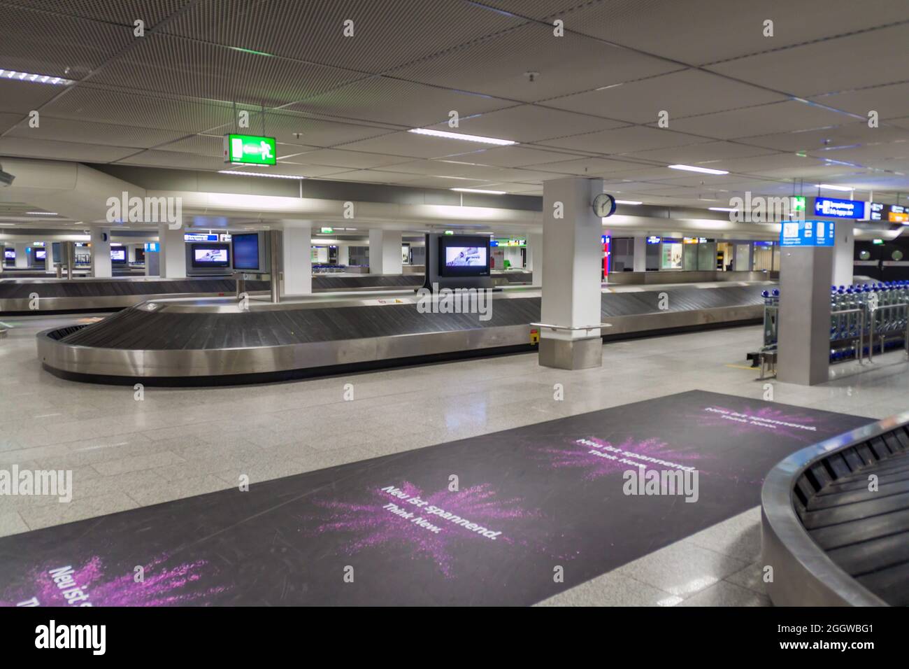 FRANKFURT, GERMANY SEPTEMBER 26, 2015 Baggage claim area of