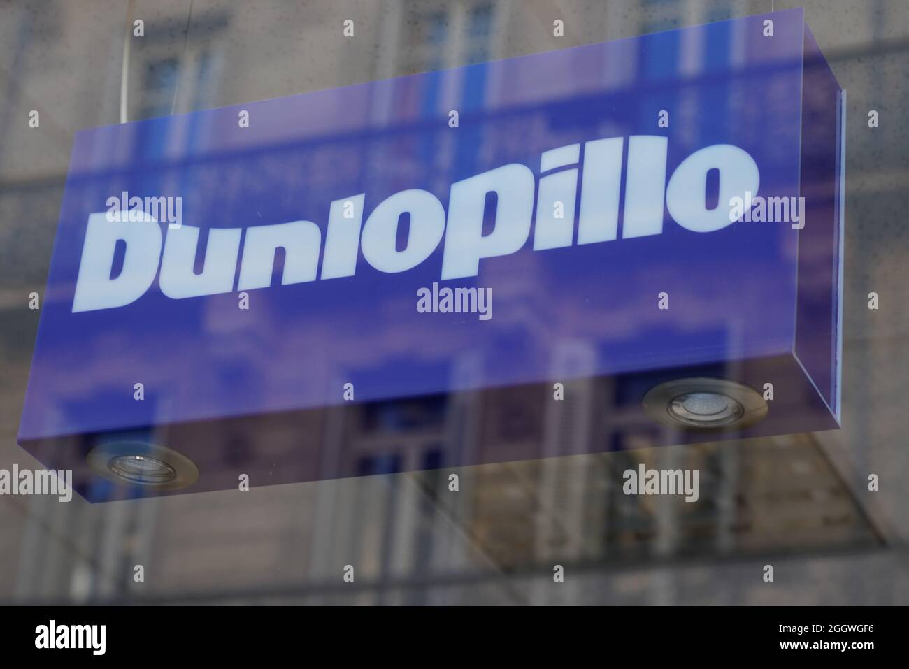 Cửa hàng Dunlopillo
