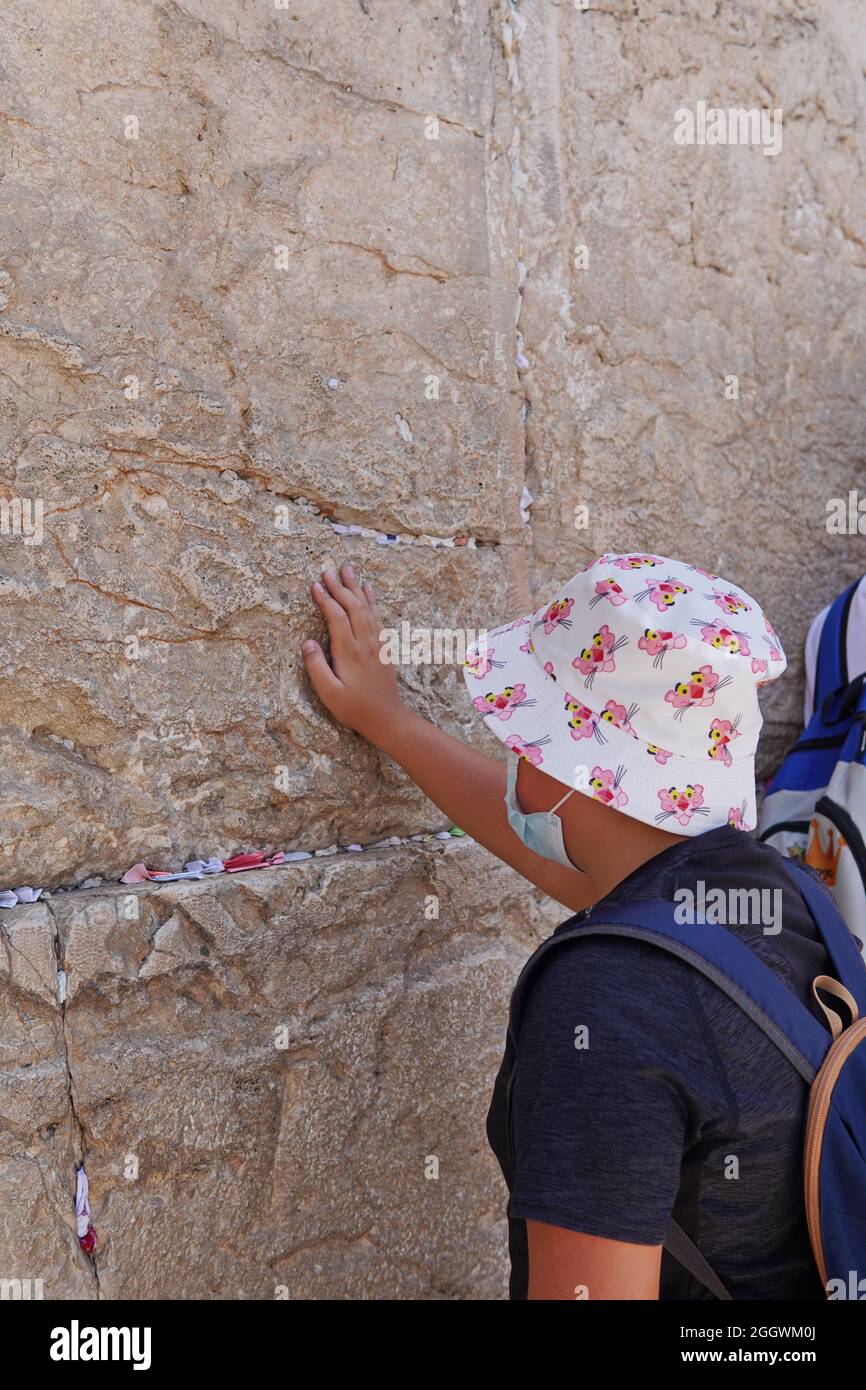 Jerusalem closeup wailing wall hi-res stock photography and images - Alamy
