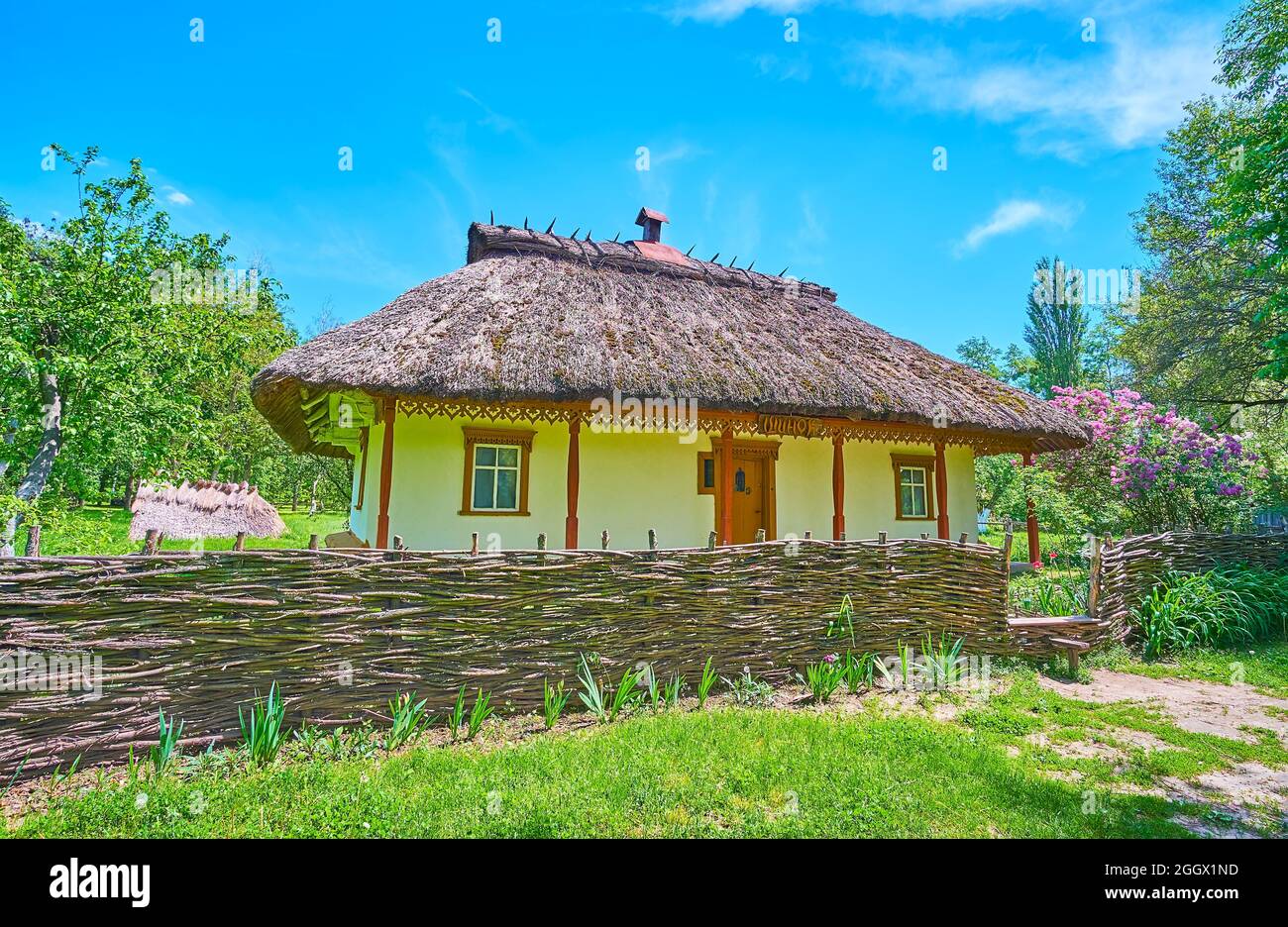 The building of Shynok, a type of traditional Ukrainian village bars