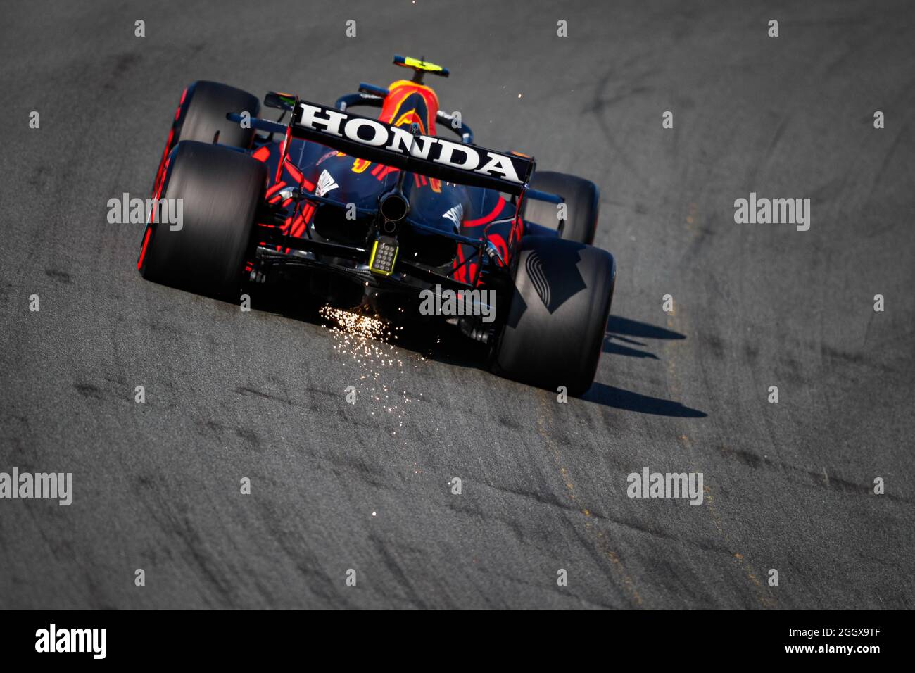 Zandvoort Netherlands 03rd Sep 21 11 Perez Sergio Mex Red Bull Racing Honda Rb16b Action During The Formula 1 Heineken Dutch Grand Prix 21 13th Round Of The 21 Fia Formula One