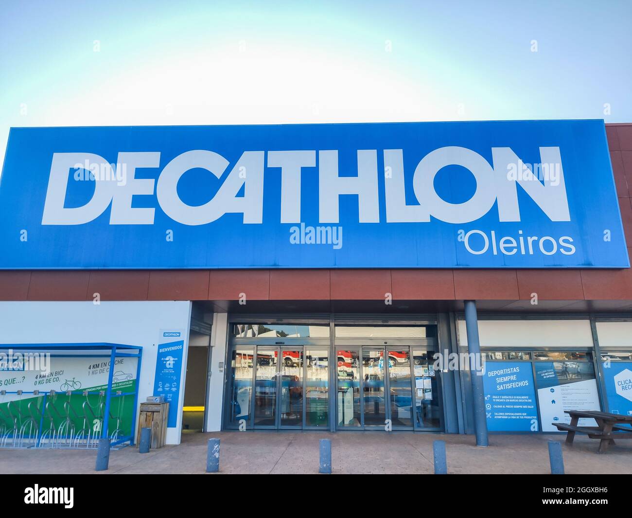 Decathlon store hi-res stock photography and images - Alamy