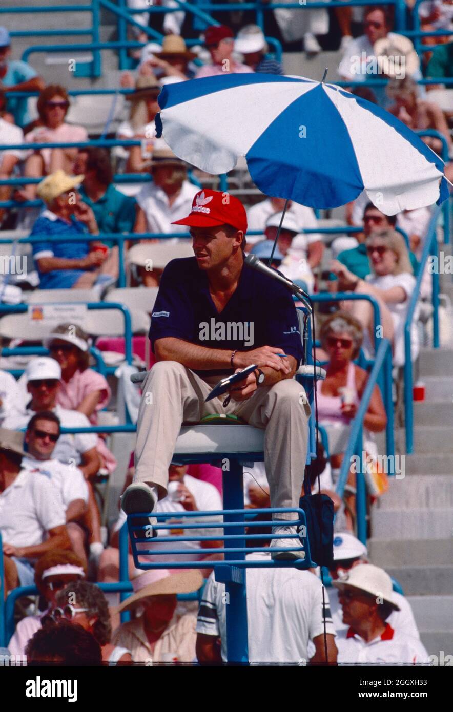 Australian tennis chair umpire Richard Ings, 1990s Stock Photo
