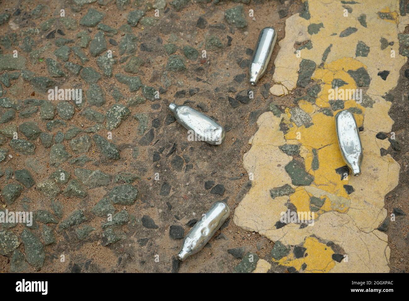 Gas canisters hires stock photography and images Alamy