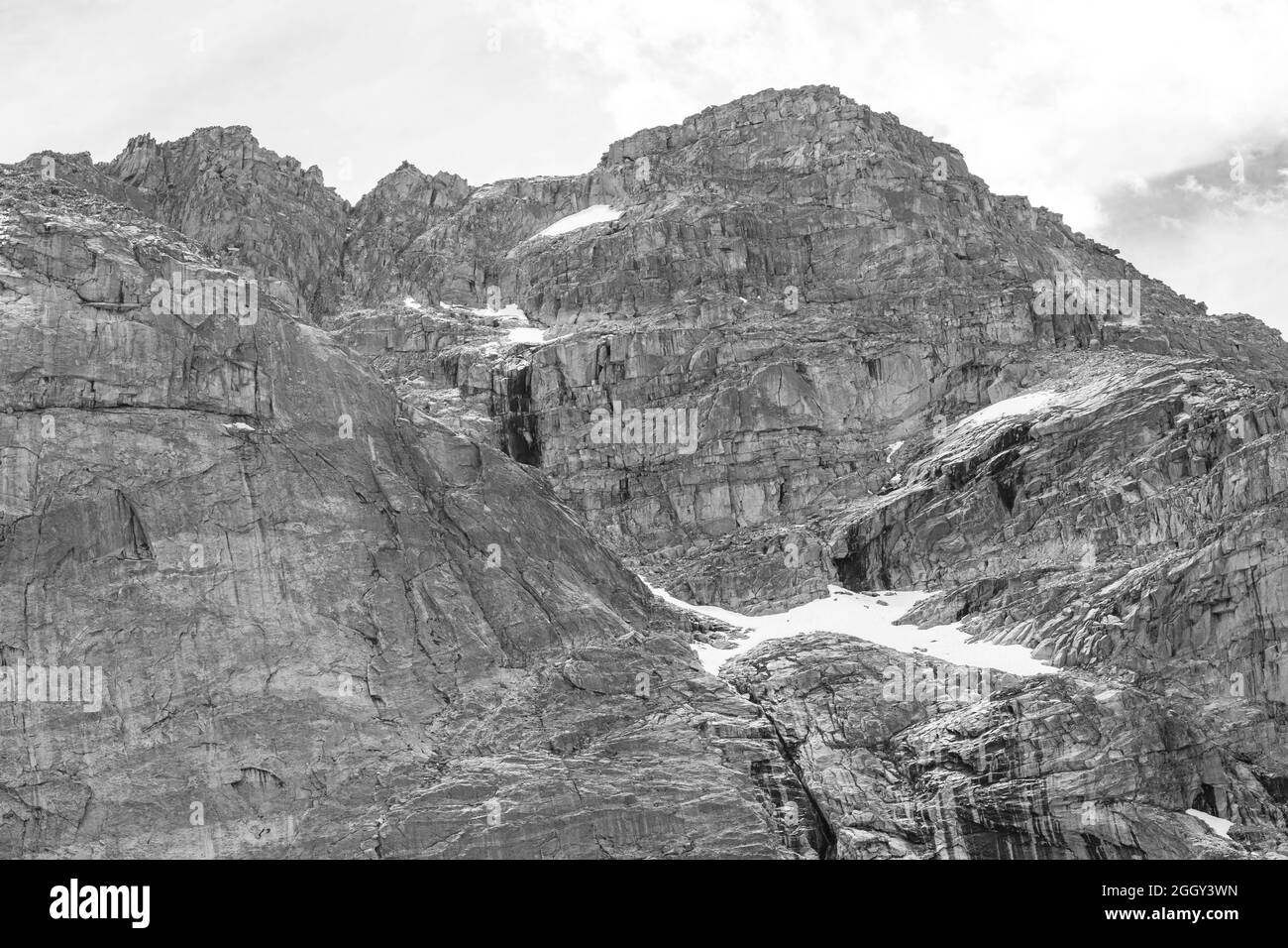 Rocky mountain Black and White Stock Photos & Images - Alamy