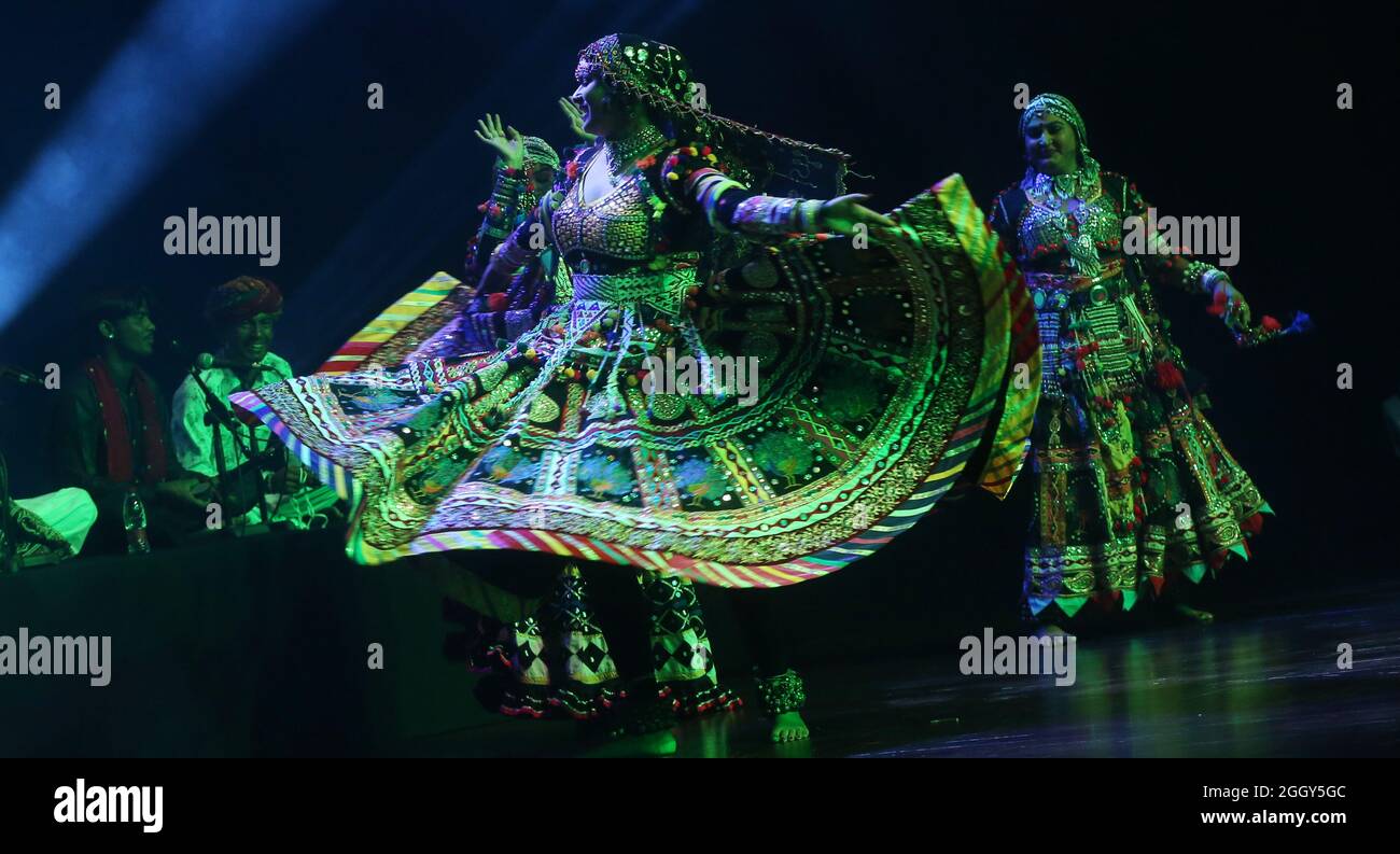 INDIAN Traditional RAJASTHANI DANCE -KALBELIA Stock Photo - Alamy