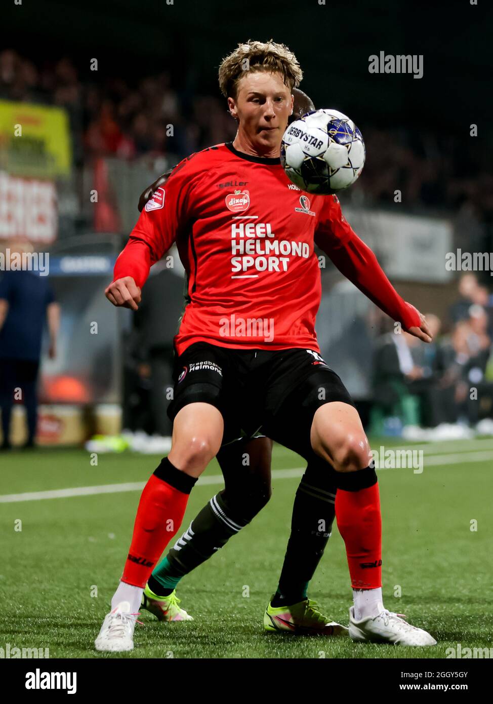 Helmond Netherlands 03rd Sep 2021 Helmond Netherlands September 3 Jules Houttequiet Of Helmond Sport And Arnaud Luzayadio Of Fc Emmen During The Dutch Keukenkampioendivisie Match Between Helmond Sport And Fc Emmen