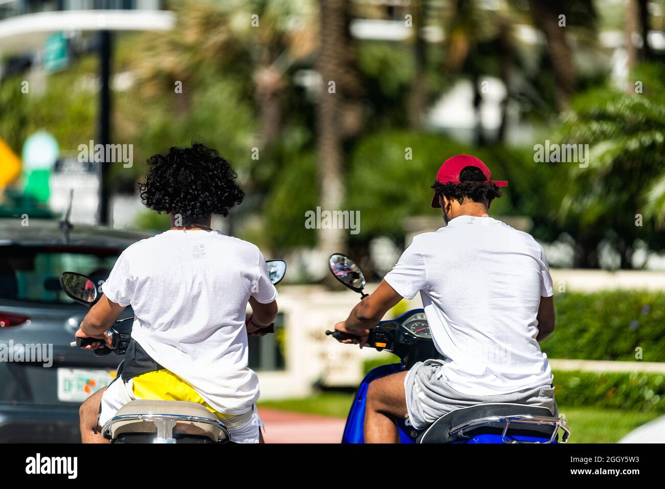 Italian scooters hires stock photography and images Alamy