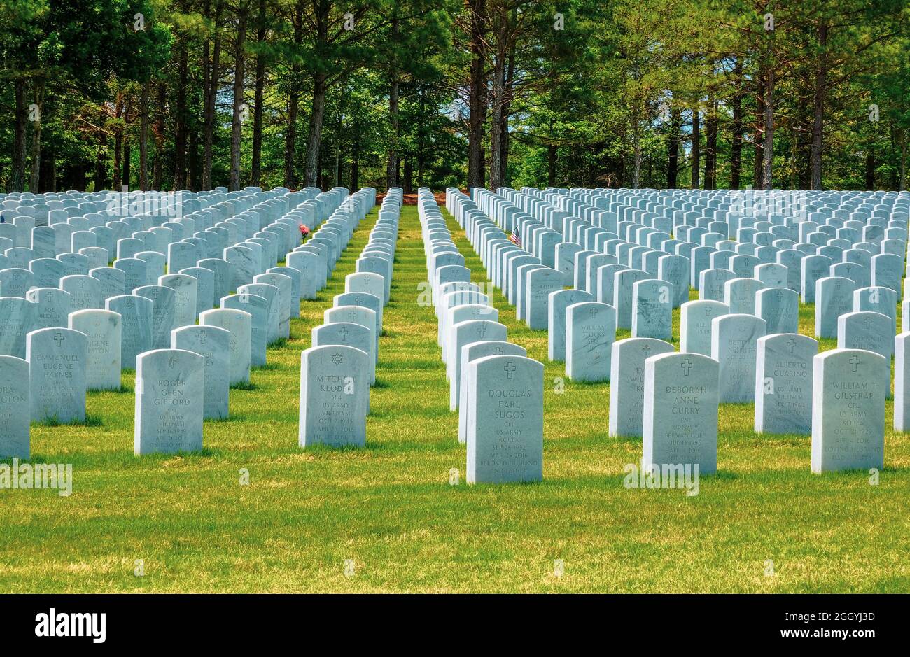 Veterans Memorial Cemetery Stock Photo Alamy