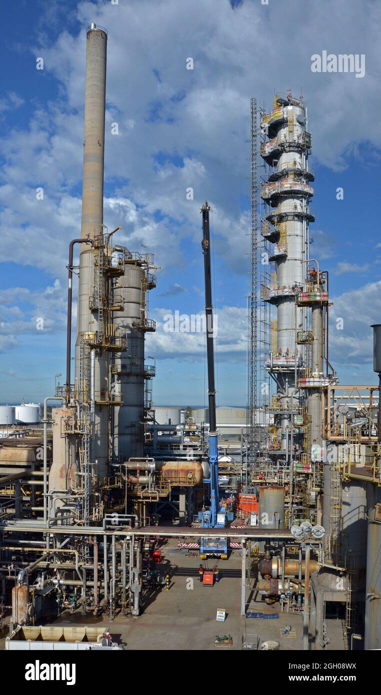 Oil refinery towers on site -Victoria Australia Stock Photo - Alamy