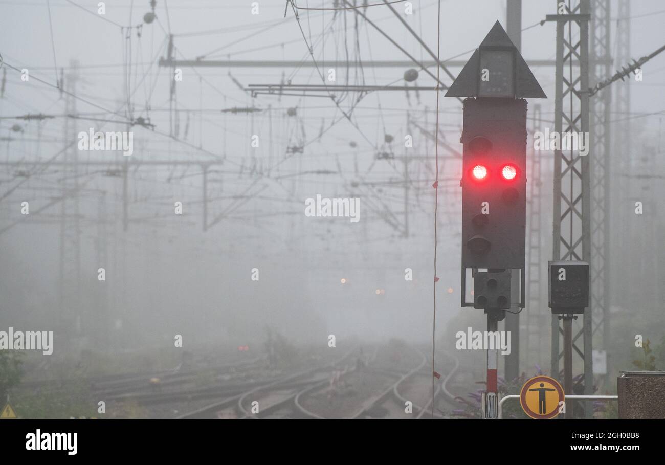 German Red Signal Dortmund, Germany. 04th Sep, 2021. A red signal lights up at the main ...