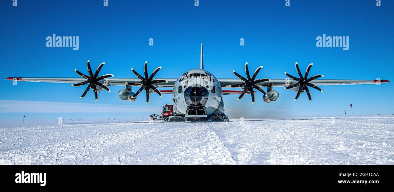 109AW, ANG, Greenland, NGB, NYNG, LC-130, Skibird, assigned, 109th, Airlift, Wing, sits, ice, runway, Raven, Camp, Kangerlussuaq, May, 11, 2021, Stock Photo