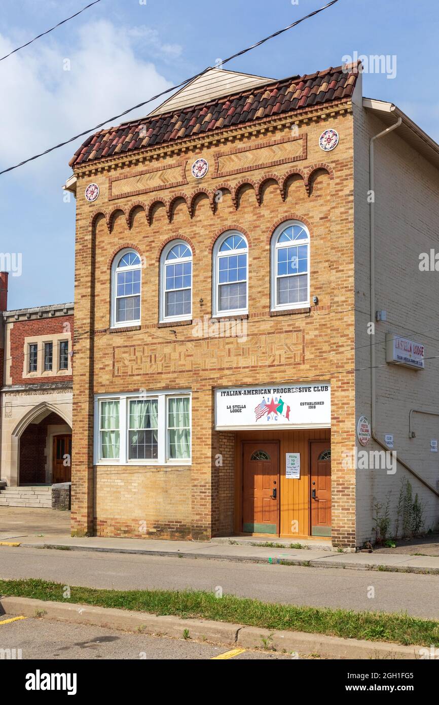 BRADFORD, PA, USA-13 AUGUST 2021: Historic buildiing is home to the Italian American Progressive Club, a social club established in 1918. Stock Photo