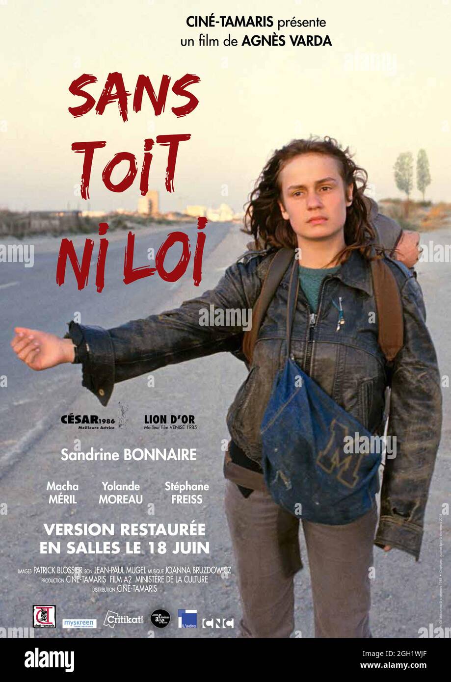 SANDRINE BONNAIRE in VAGABOND (1985) -Original title: SANS TOIT NI LOI-,  directed by AGNES VARDA. Credit: Films A2 / Ciné Tamaris / Album Stock  Photo - Alamy