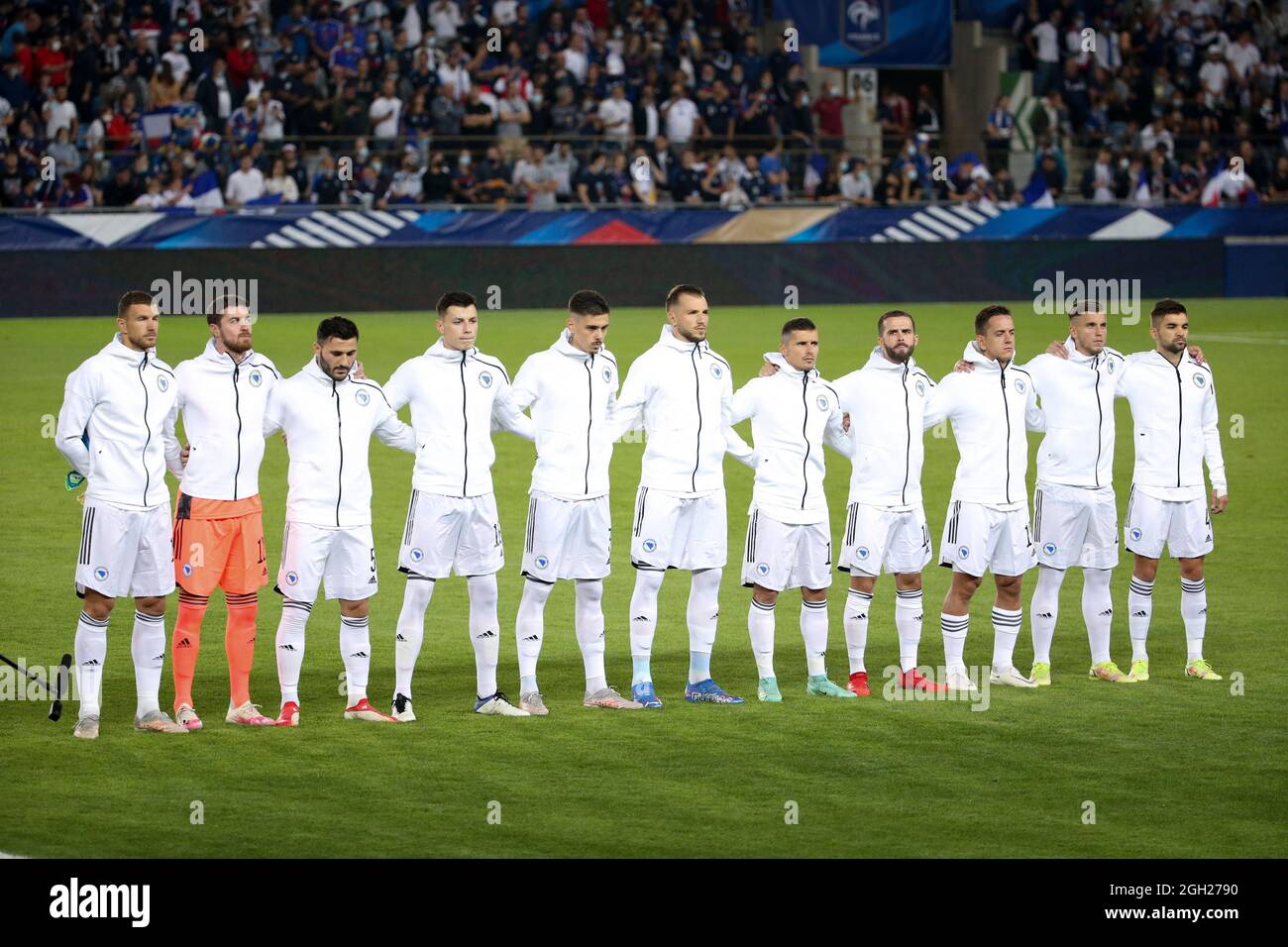 Team of Bosnia and Herzegovina poses before the FIFA World Cup Qatar 2022, Qualifiers, Group D football match between France and Bosnia and Herzegovina on September 1, 2021 at Stade de La Meinau in Strasbourg, France - Photo Jean Catuffe / DPPI Stock Photo