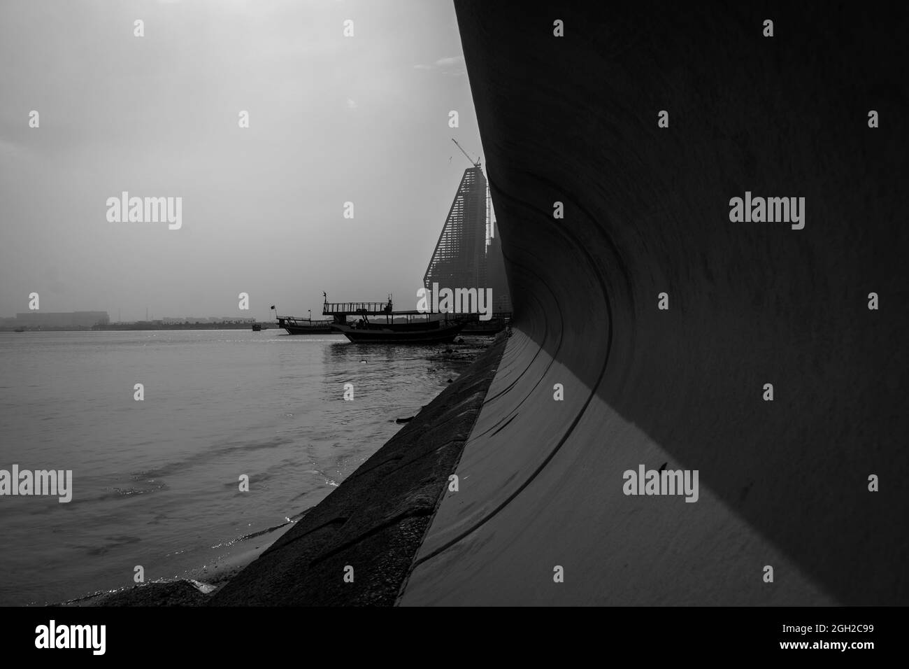 DOHA, QATAR - Mar 01, 2019: A closeup shot of a small coastal part from The Doha Corniche waterfront in  Doha, Qatar Stock Photo