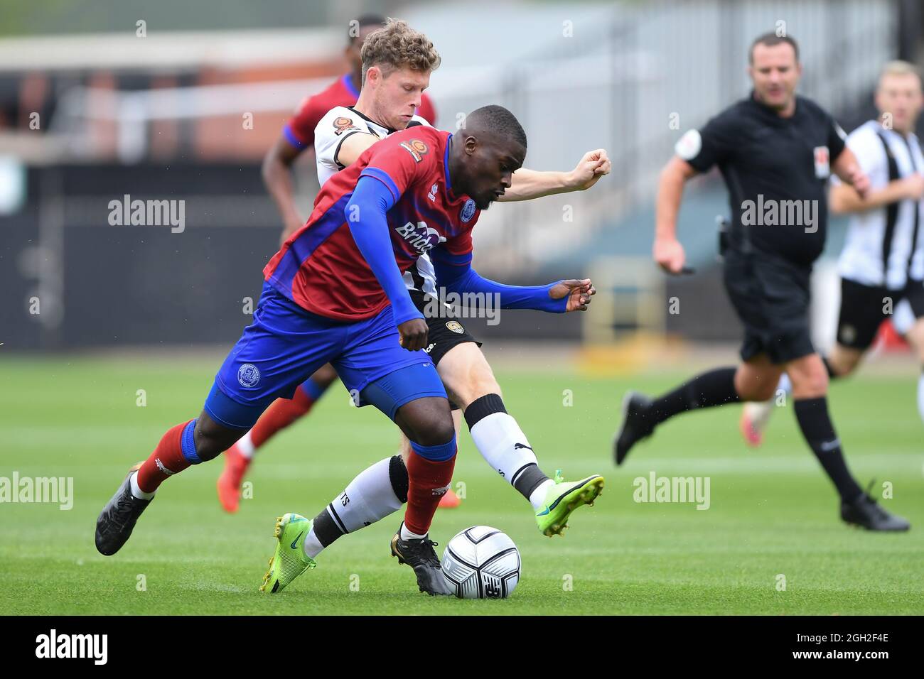 NOTTINGHAM, UK. SEPT 4TH Jacob Berkeley-Agyepong of Aldershot Town battles with Matt Palmer of Notts County during the Vanarama National League match between Notts County and Aldershot Town at Meadow Lane, Nottingham on Saturday 4th September 2021. (Credit: Jon Hobley | MI News) Credit: MI News & Sport /Alamy Live News Stock Photo