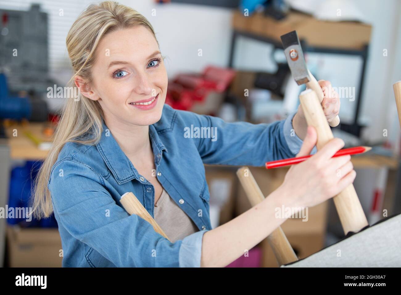 Chinese instruction hi-res stock photography and images - Alamy
