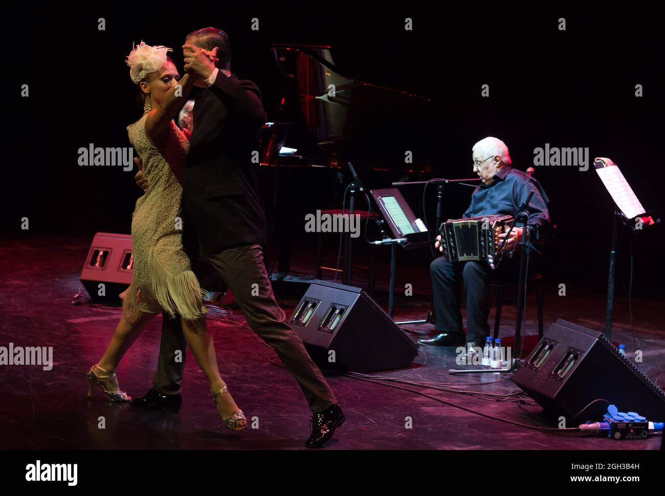 The famous argentinian pianist hi-res stock photography and images - Alamy