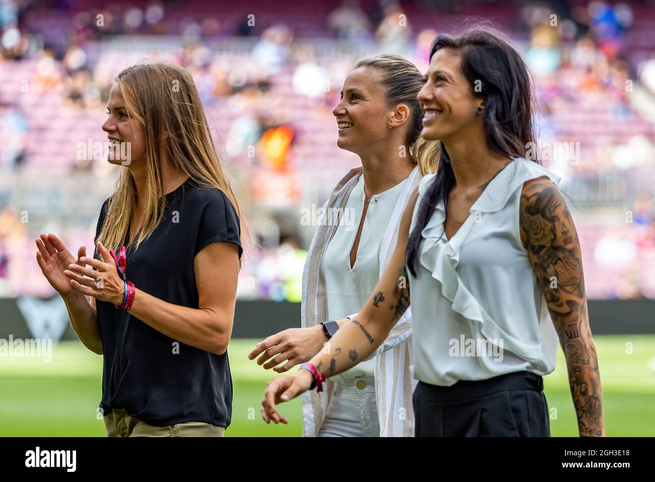 Barcelona Aug 29 Paredes Panos And Jenni Hermoso Celebrate The