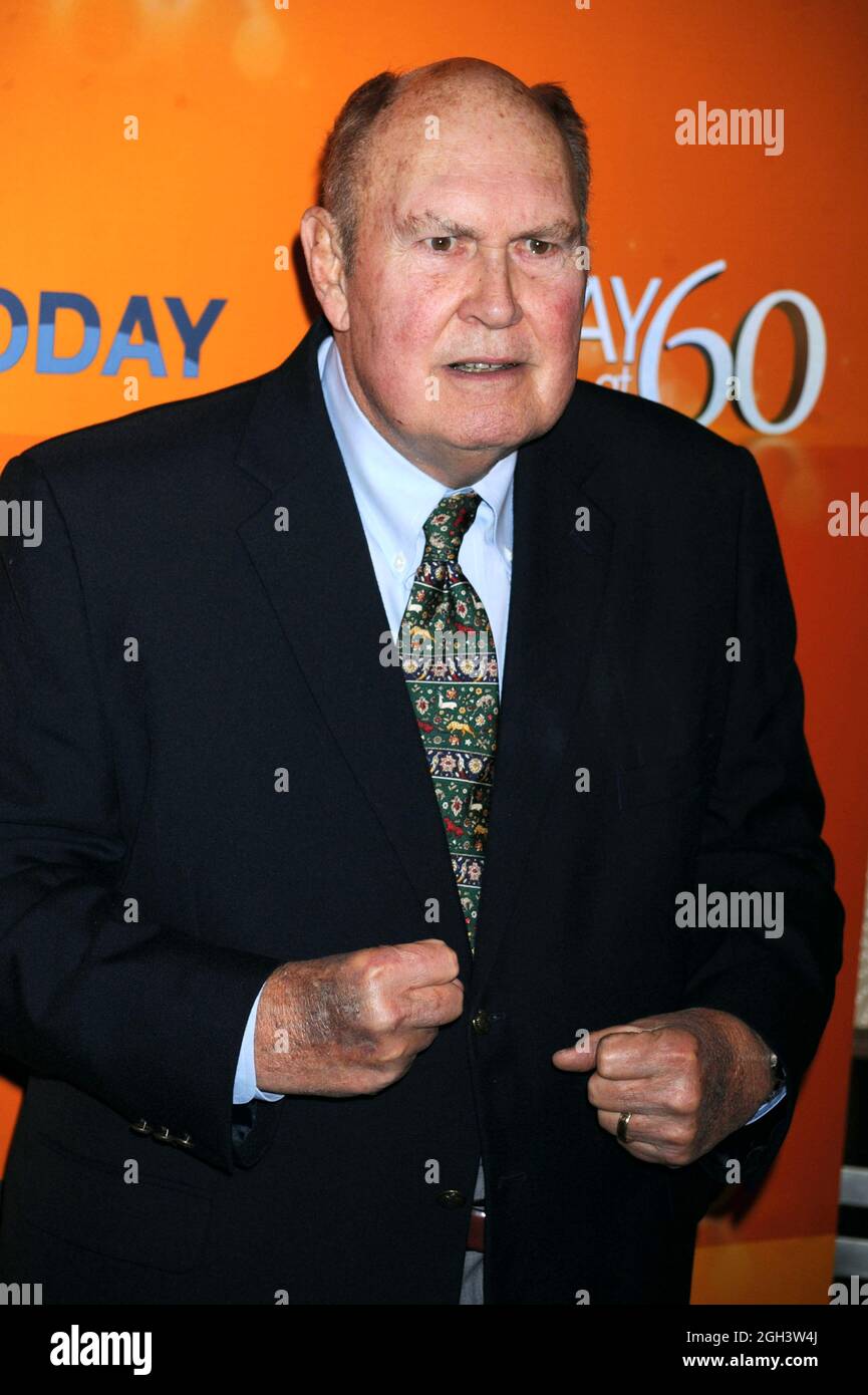 Willard scott hi-res stock photography and images - Alamy