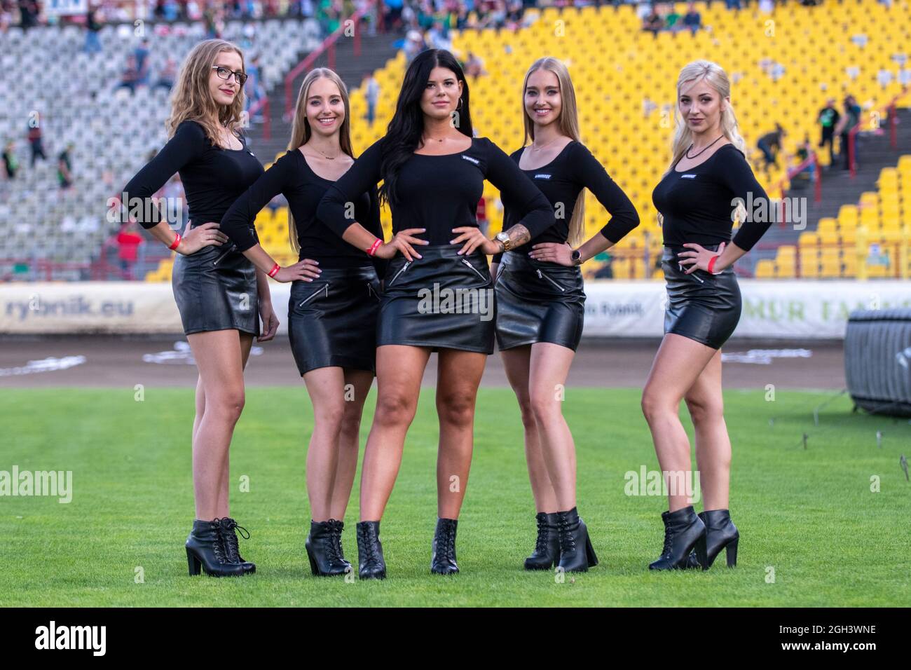 Rybnik, Poland. 04th Sep, 2021. The Speedway Girls poses for a photo during eWinner Division One Speedway League Play-off match between K.S. ROW Rybnik and ARGED Malesa TZ OSTROVIA at Municipal Stadium in Rybnik, Poland on September 4, 2021 (Photo by Andrew SURMA/ Credit: Sipa USA/Alamy Live News Stock Photo