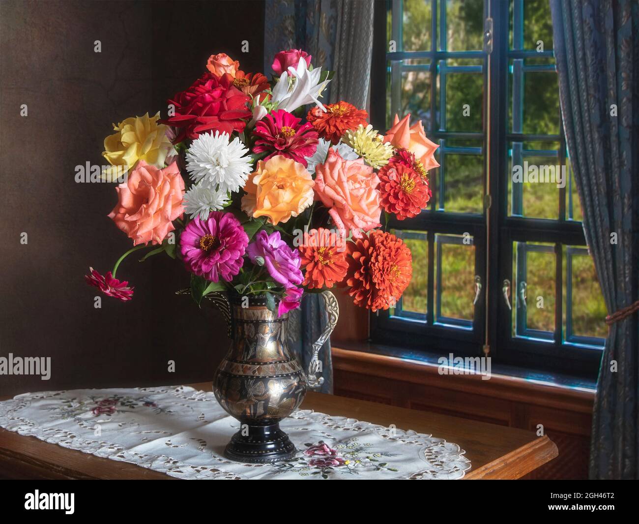 Still life with splendid bouquet of garden flowers Stock Photo - Alamy