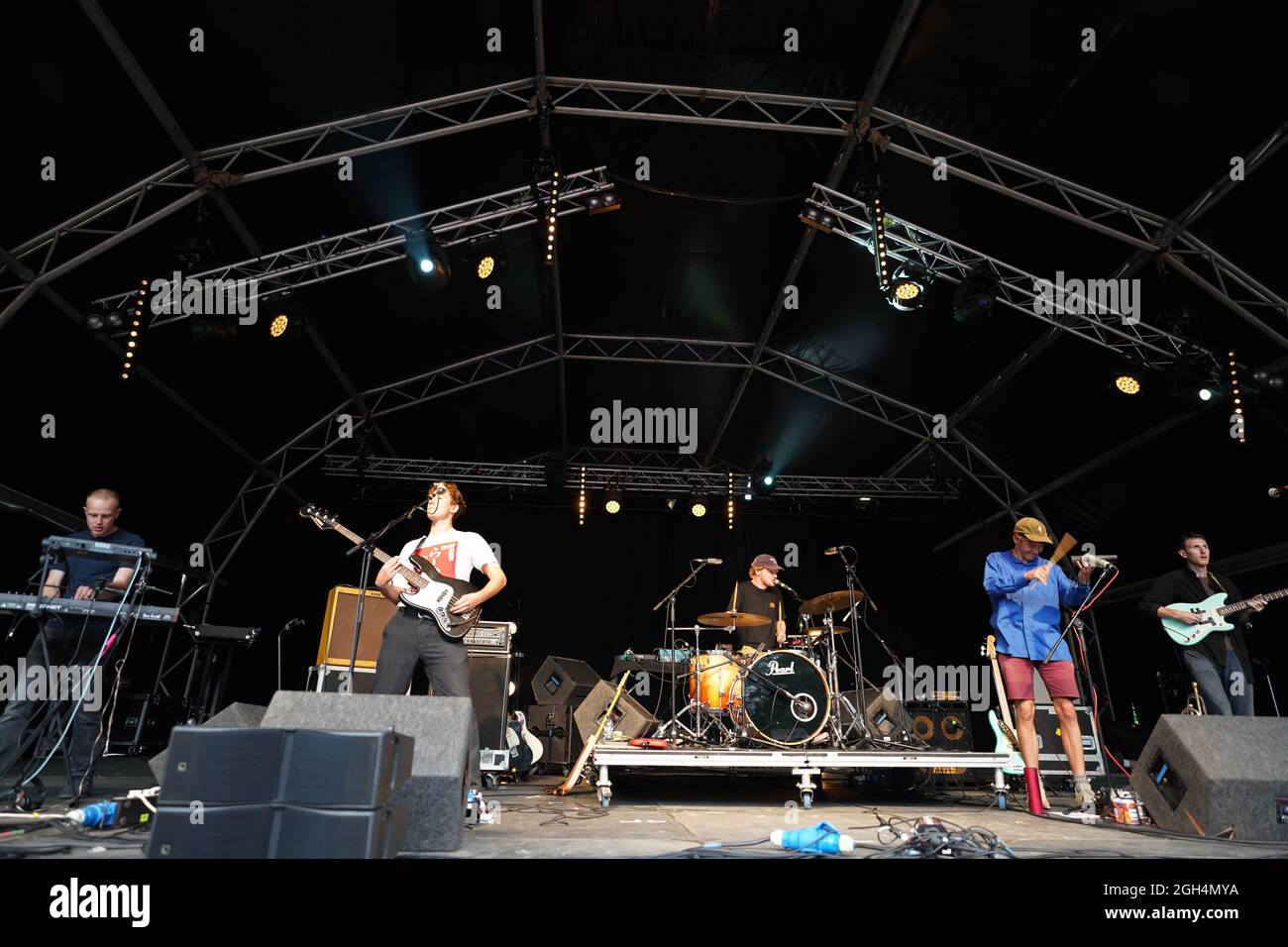 Dorset, UK. September 5th, 2021. Squid performing at the 2021 End of the Road Festival in Larmer Tree Gardens in Dorset. Photo: Richard Gray/Alamy Stock Photo