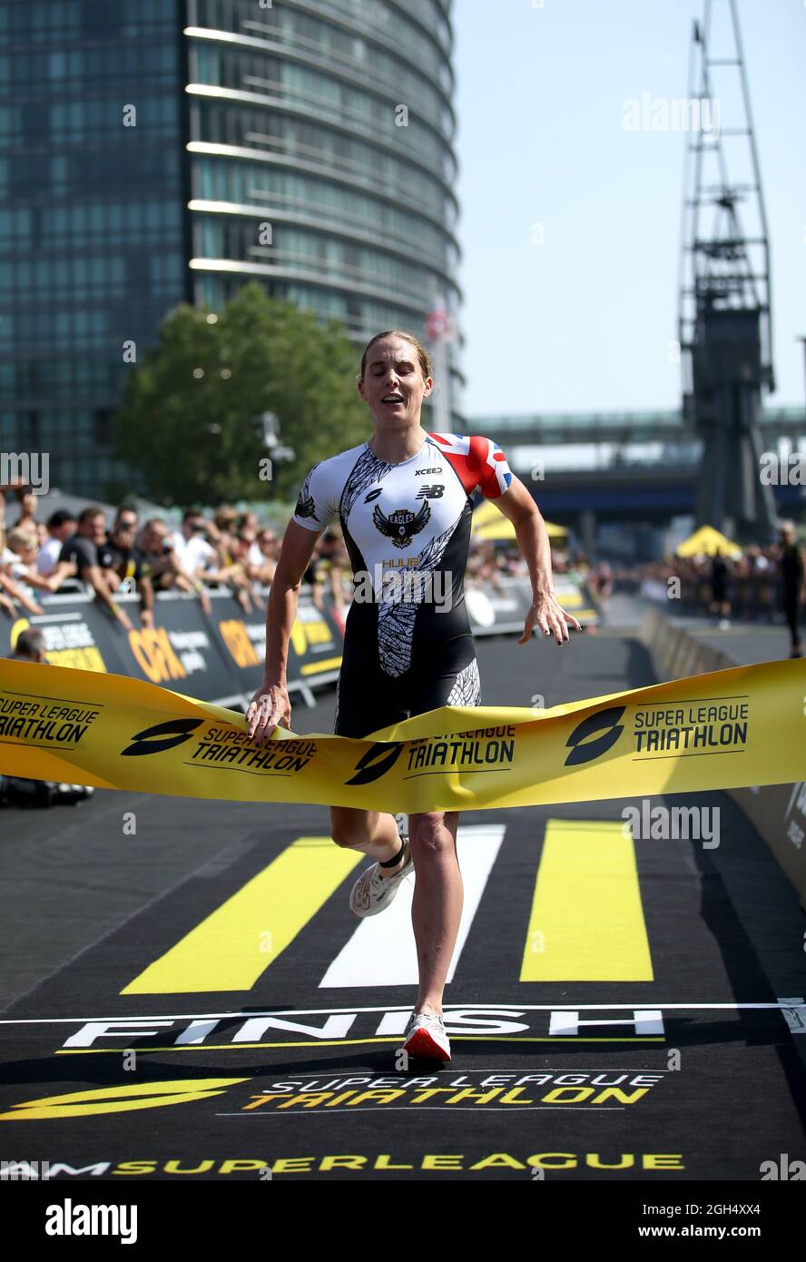 Eagles' Jessica Learmonth celebrates winning the women's race during the Super League Triathlon Championship 2021 in London. Picture date: Sunday September 5, 2021. Stock Photo