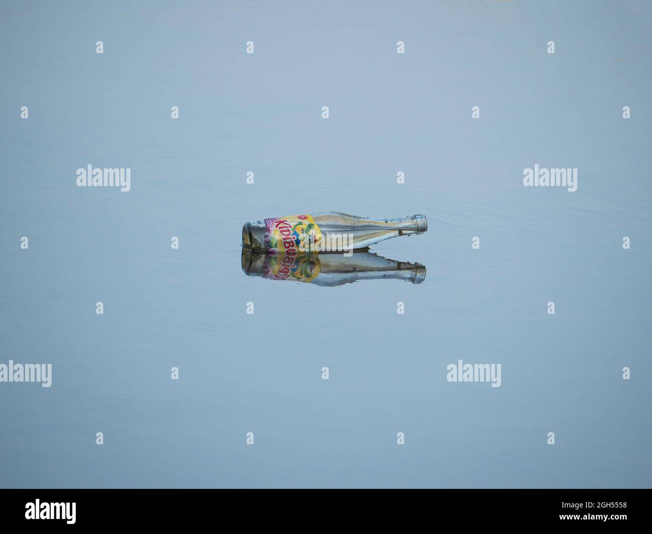 Glass floats water detail hires stock photography and images Alamy