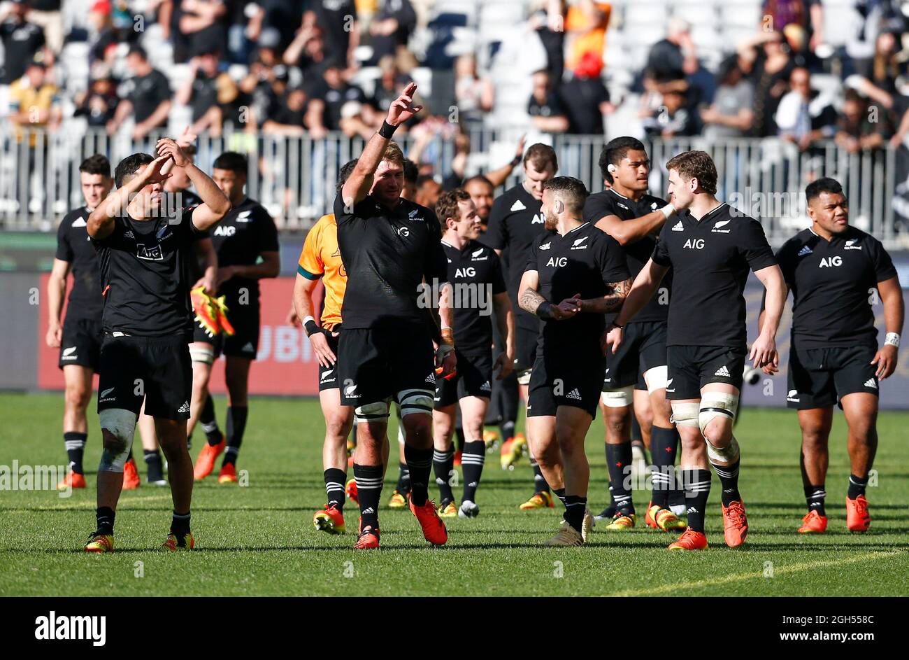 All Blacks Supporters Hi Res Stock Photography And Images Alamy