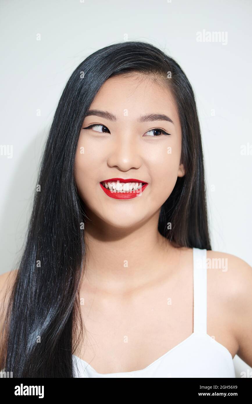 Pretty asian model young teenager hi-res stock photography and images ...