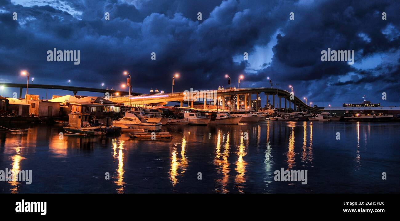 Night time at paradise island bridge hires stock photography and