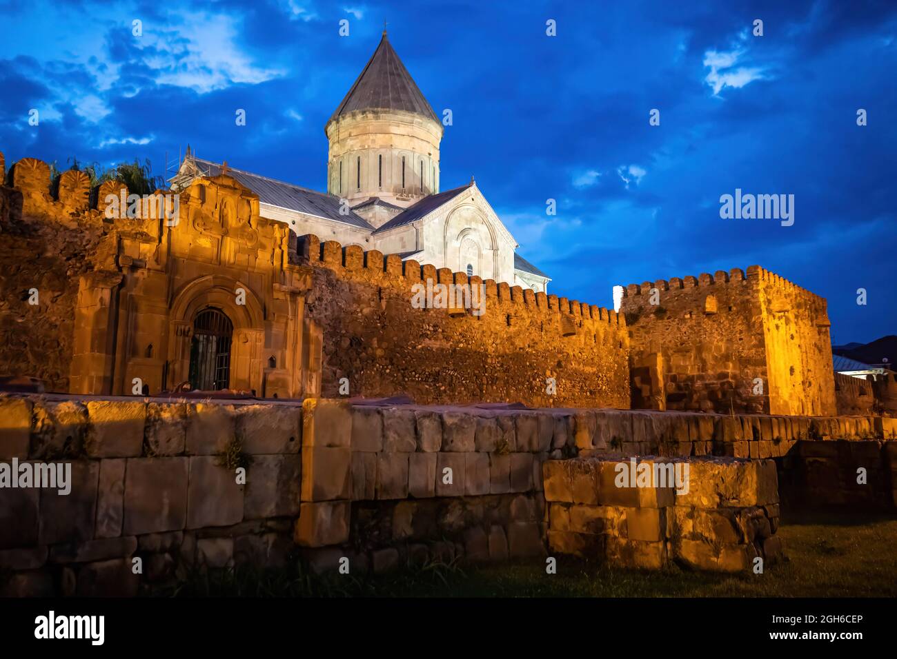 This iconic 11 century Eastern Orthodox Svetitskhoveli Cathedral in ...