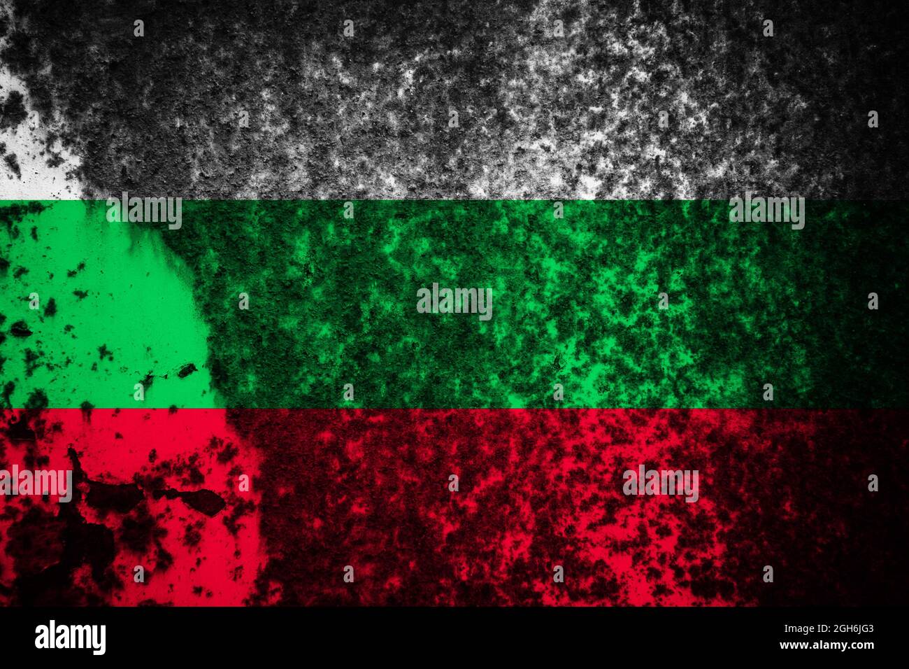 Old cracked wall with the flag painted Stock Photo - Alamy