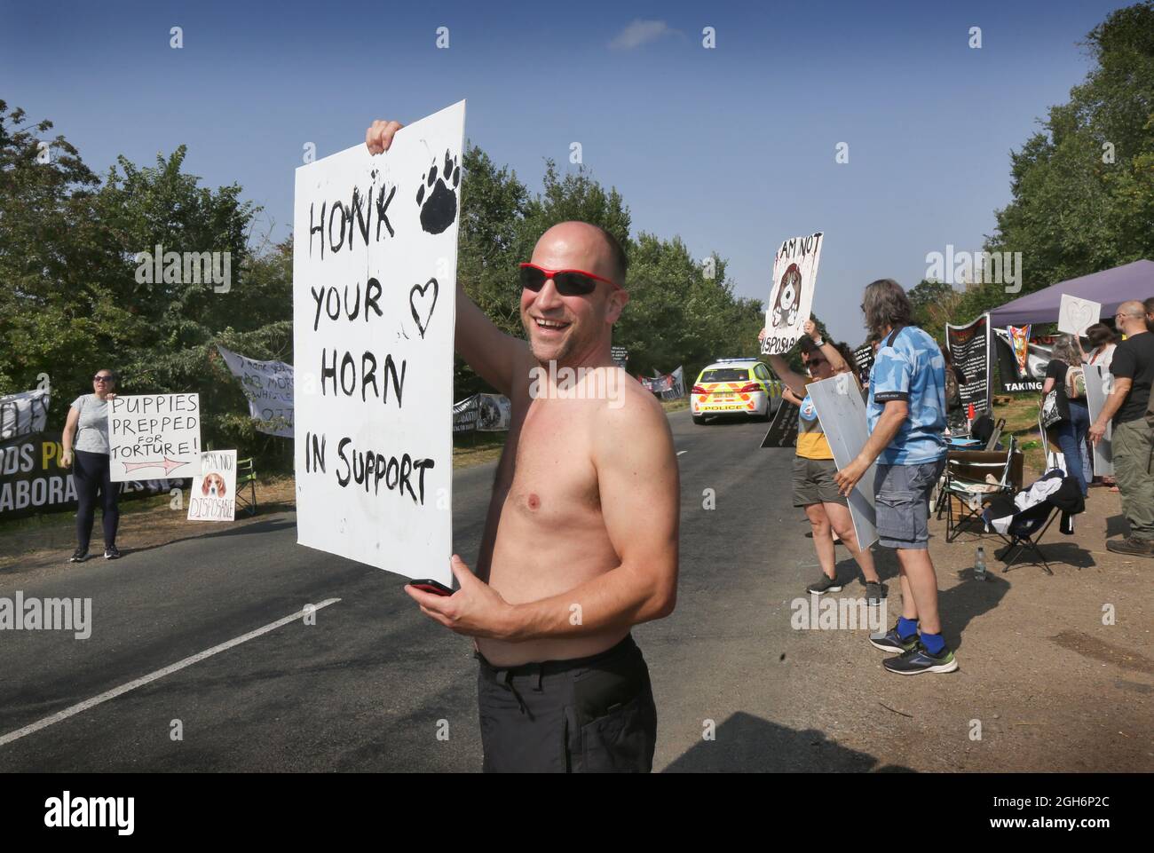Animal rights protest france hi-res stock photography and images - Page 2 -  Alamy