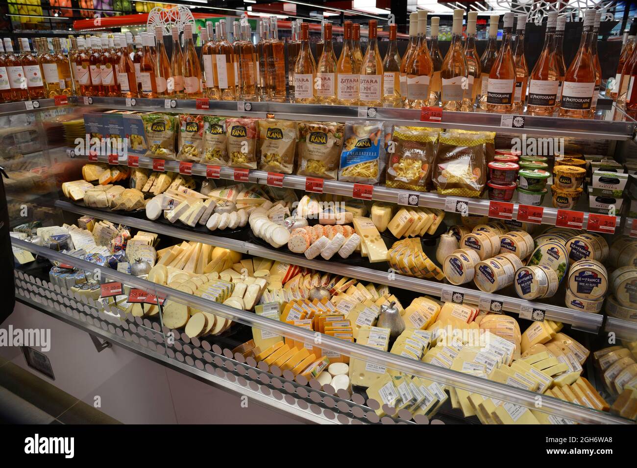 Mozzarella cheese supermarket hires stock photography and images Alamy