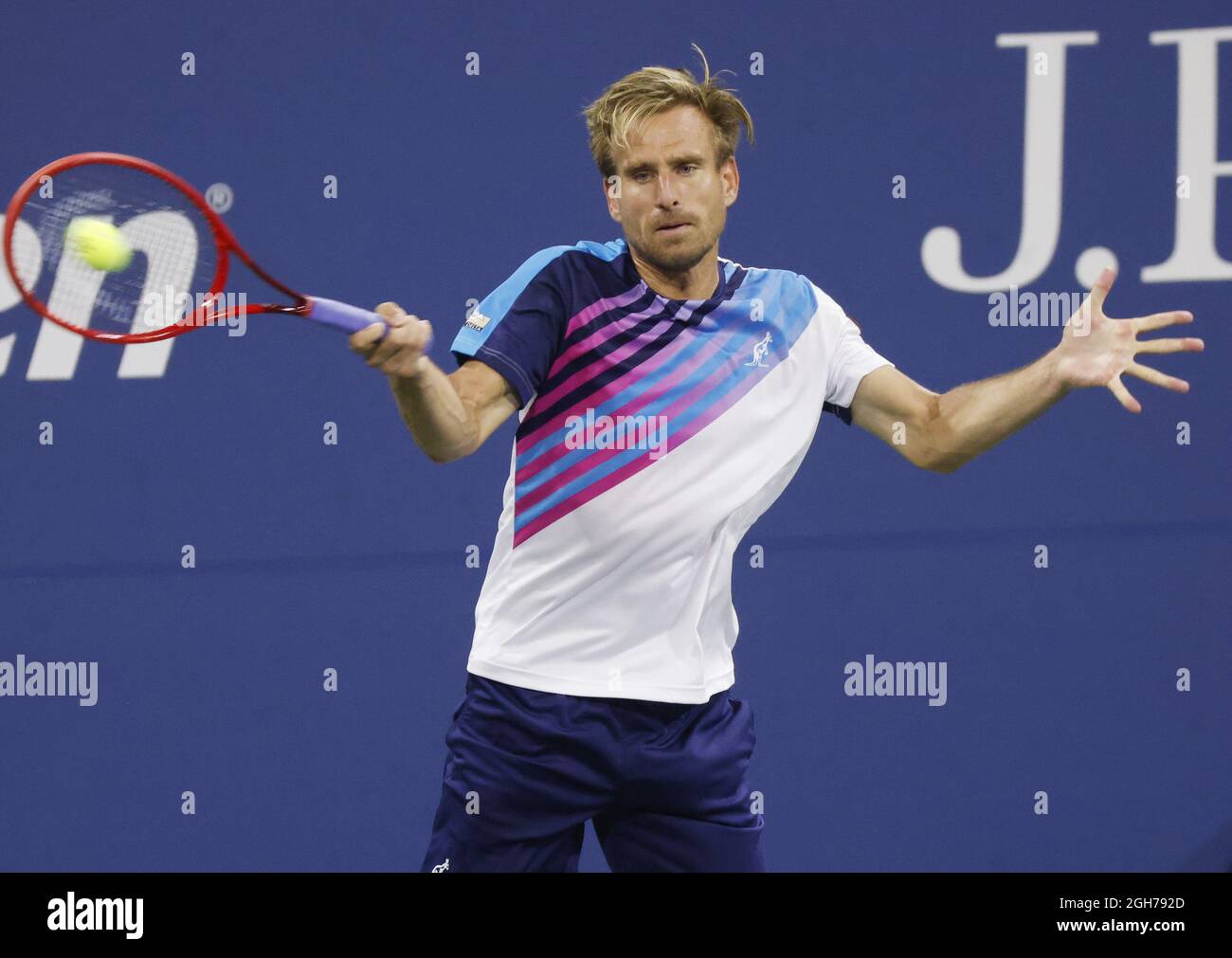 Flushing Meadow, United Stated. 05th Sep, 2021. Peter Gojowczyk of Germany  hits a forehand to Carlos Alcaraz Garfia of Spain before losing 5 sets in  the 4th round of the 2021 US