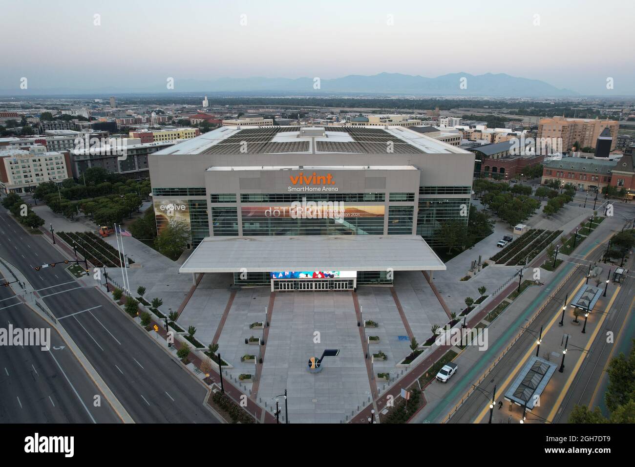 File:Vivint Smart Home Arena, Salt Lake City, Utah.jpg - Wikimedia