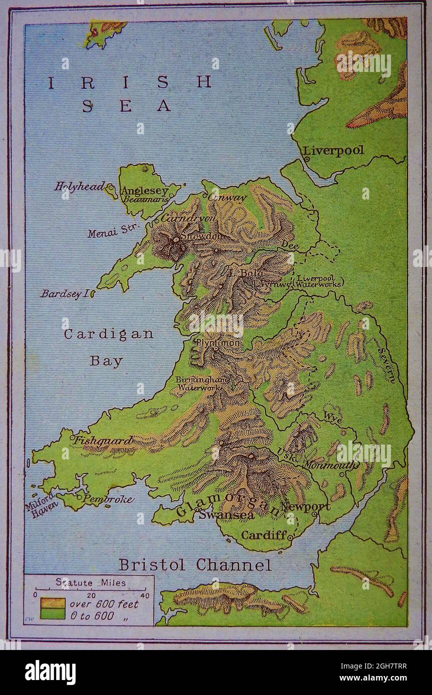 A 1914 map (WWI) of  (physical) showing main town & rivers, hills, mountains(including Birmingham and  Liverpool's waterworks at Vyrnwy dam; and distances in statute miles. Stock Photo