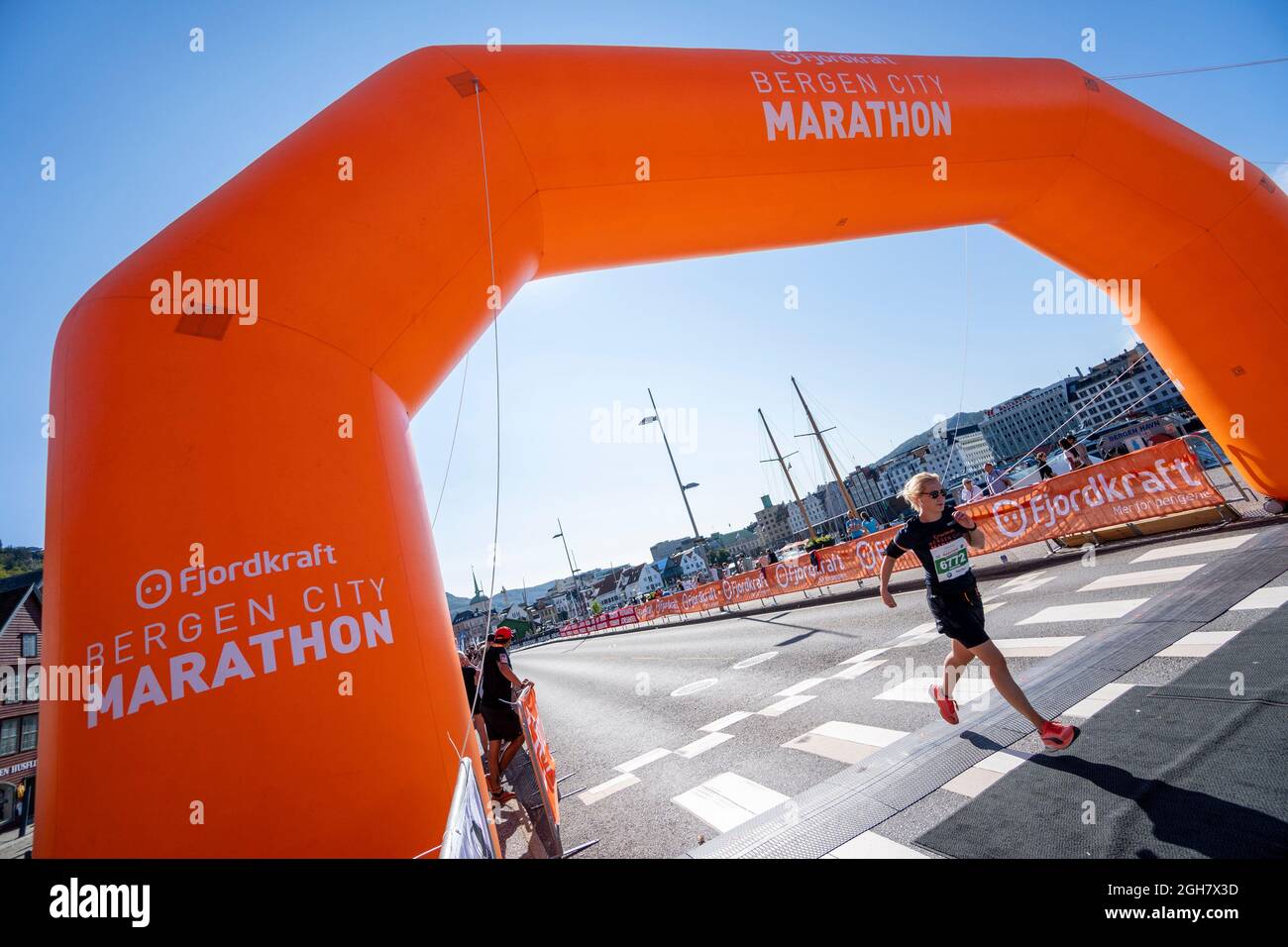 Midnight sun marathon hi-res stock photography and images - Alamy