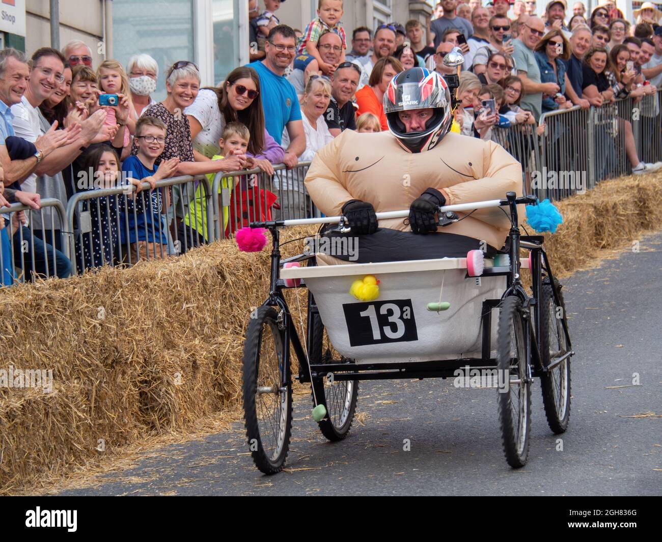 Bathtub race hires stock photography and images Alamy