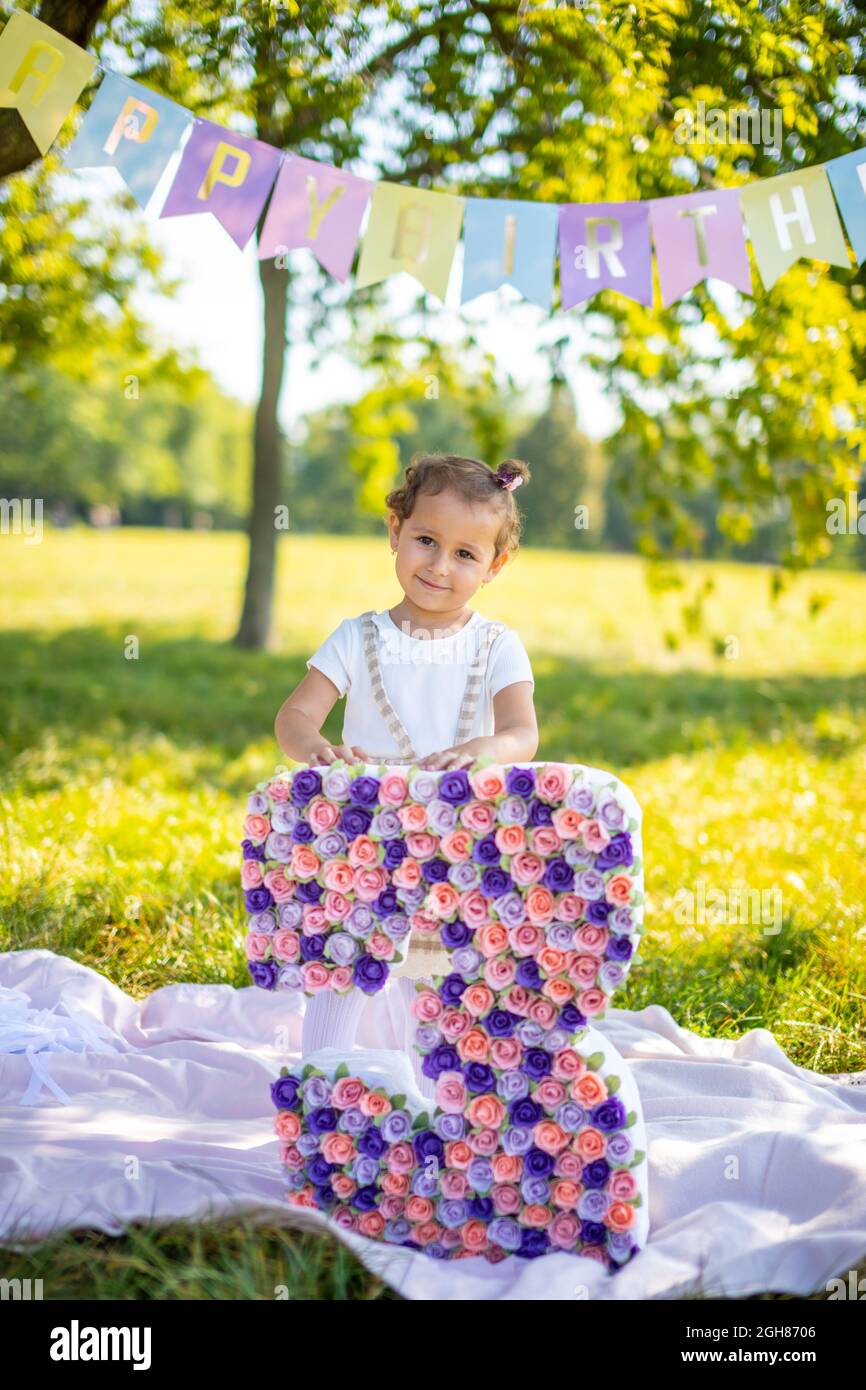 Birthday decorations outside hi-res stock photography and images