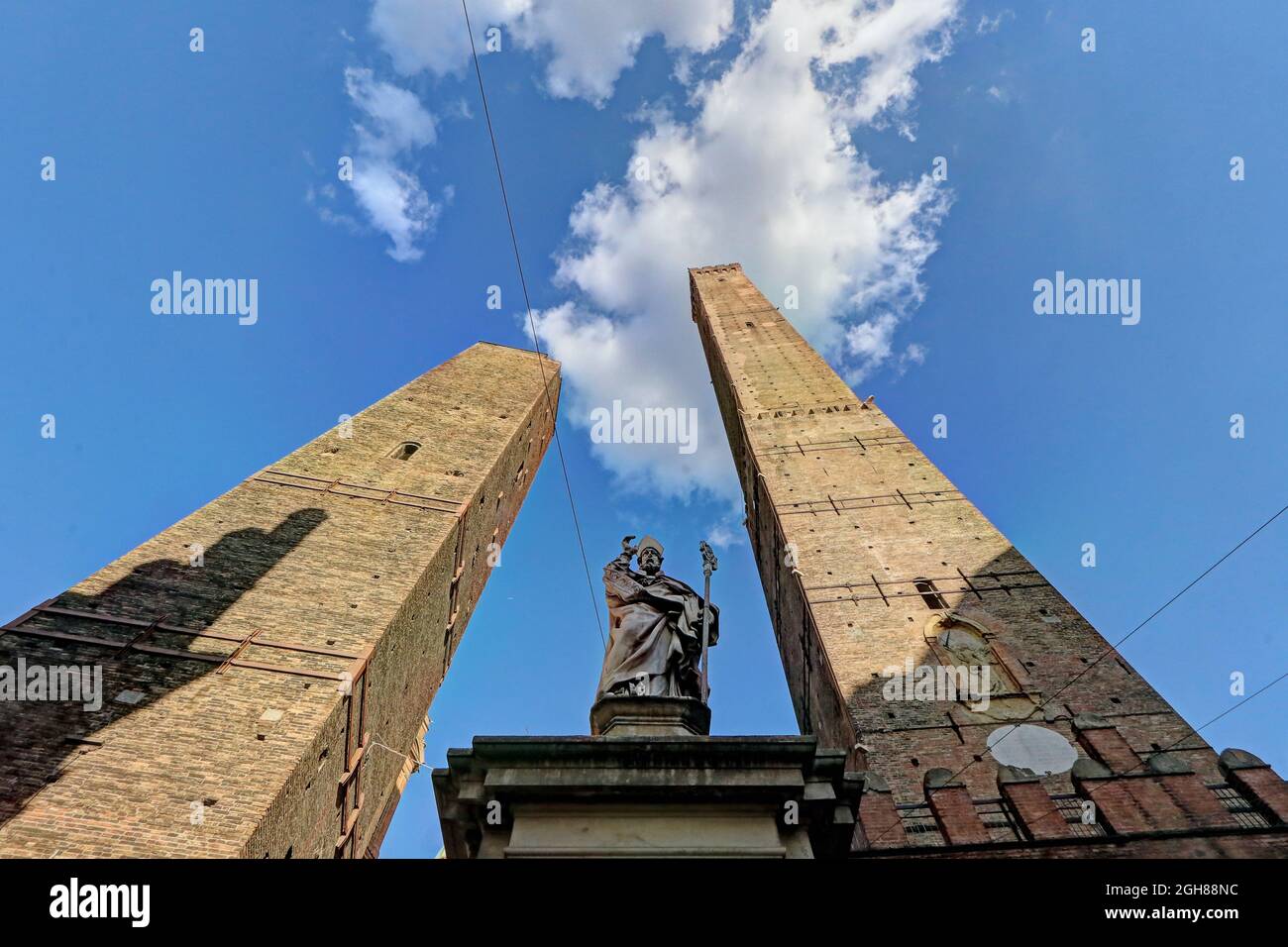 University bologna medieval hi-res stock photography and images - Alamy