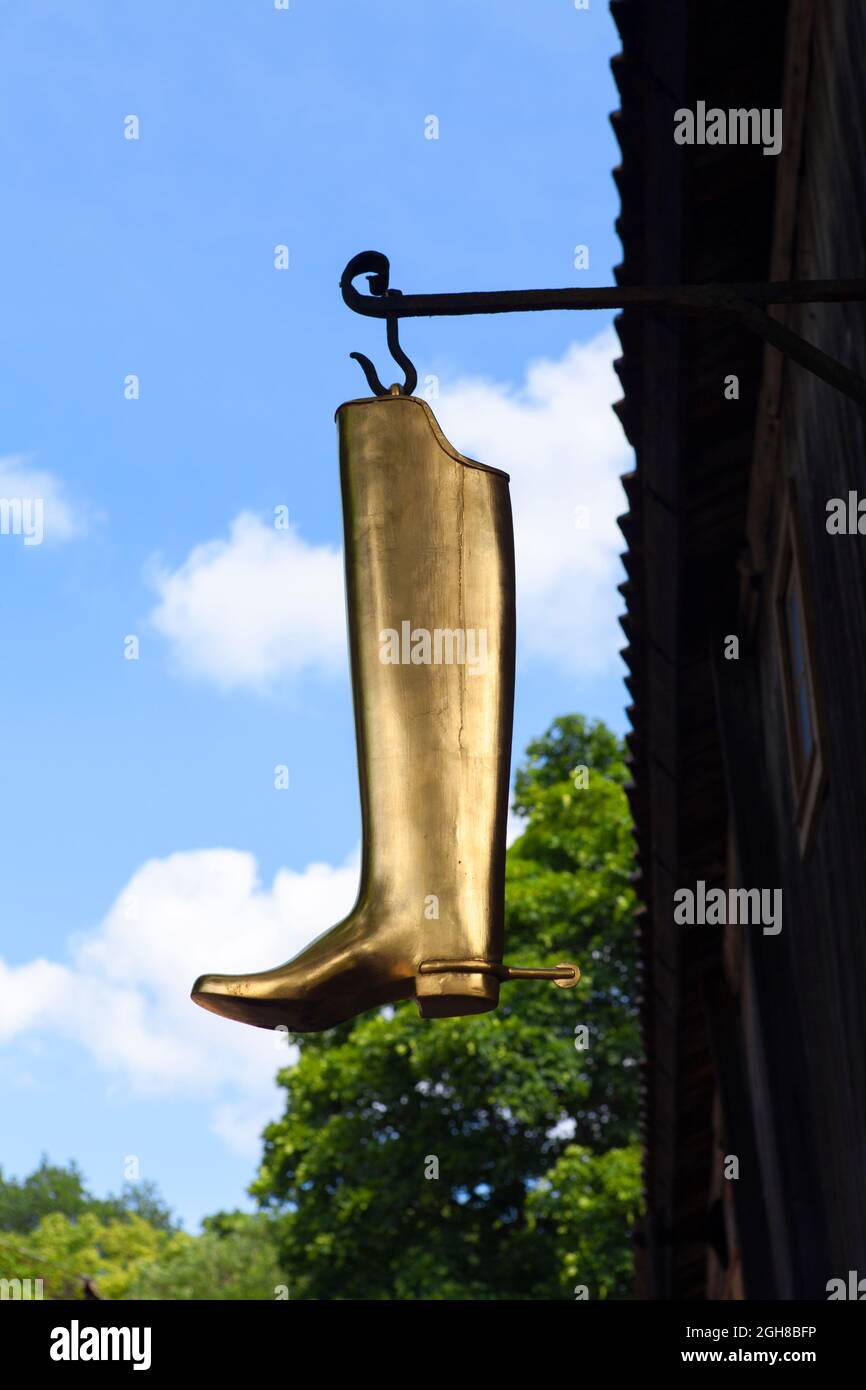 Bootmaker High Resolution Stock Photography and Images - Alamy