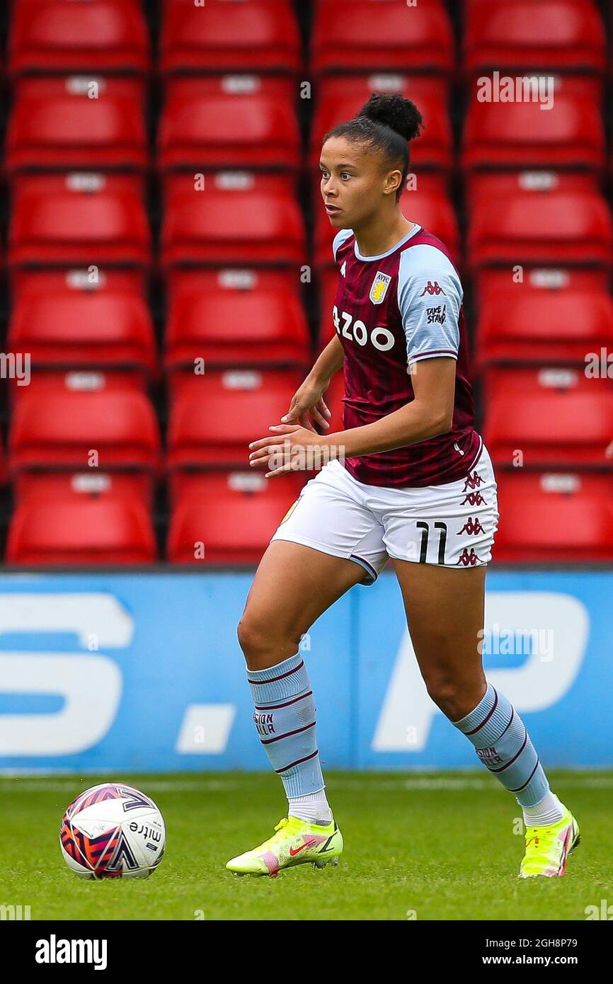 https://c8.alamy.com/comp/2GH8P79/aston-villas-chantelle-boye-hlorkah-during-the-fa-womens-super-league-match-at-the-banks-stadium-walsall-picture-date-saturday-september-4-2021-2GH8P79.jpg