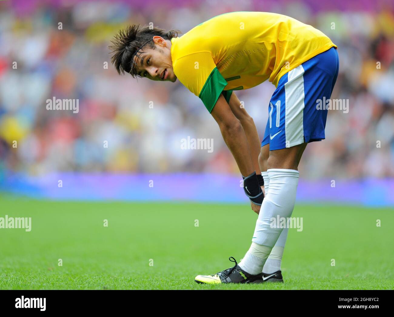 Neymar 2012 hi-res stock photography and images - Alamy